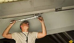 Tinley Park Garage Doors Store Tinley Park, IL 708-683-1030 Tinley Park Garage Doors Store Tinley Park, IL 708-683-1030 - garage-door-maintainence-side