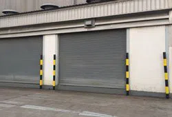 Tinley Park Garage Doors Store Tinley Park, IL 708-683-1030 Tinley Park Garage Doors Store Tinley Park, IL 708-683-1030 - rolling-garage-side